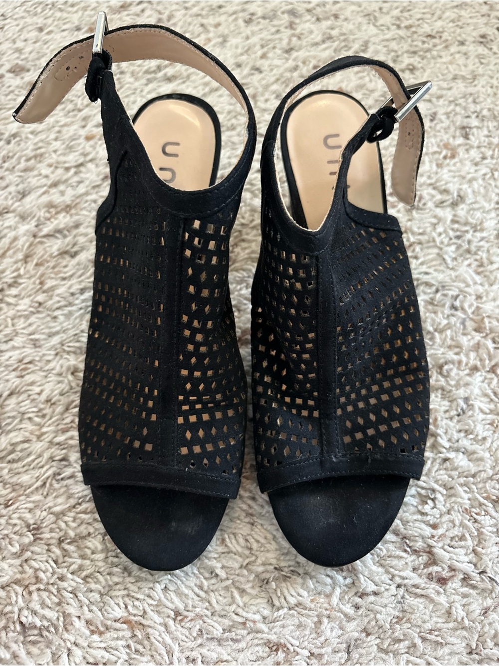 Unisa Laser Cut Peep Toe Slingback Block Heel Black Sandals Size 8